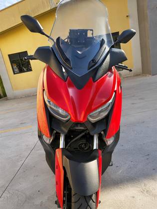 YAMAHA XMAX ABS 
